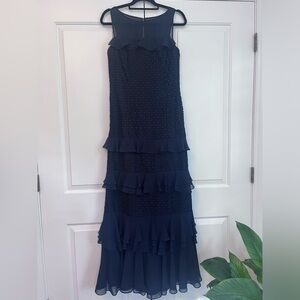 UNIQUELY BEAUTIFUL Kay Unger Tiered Gown that people will remember!